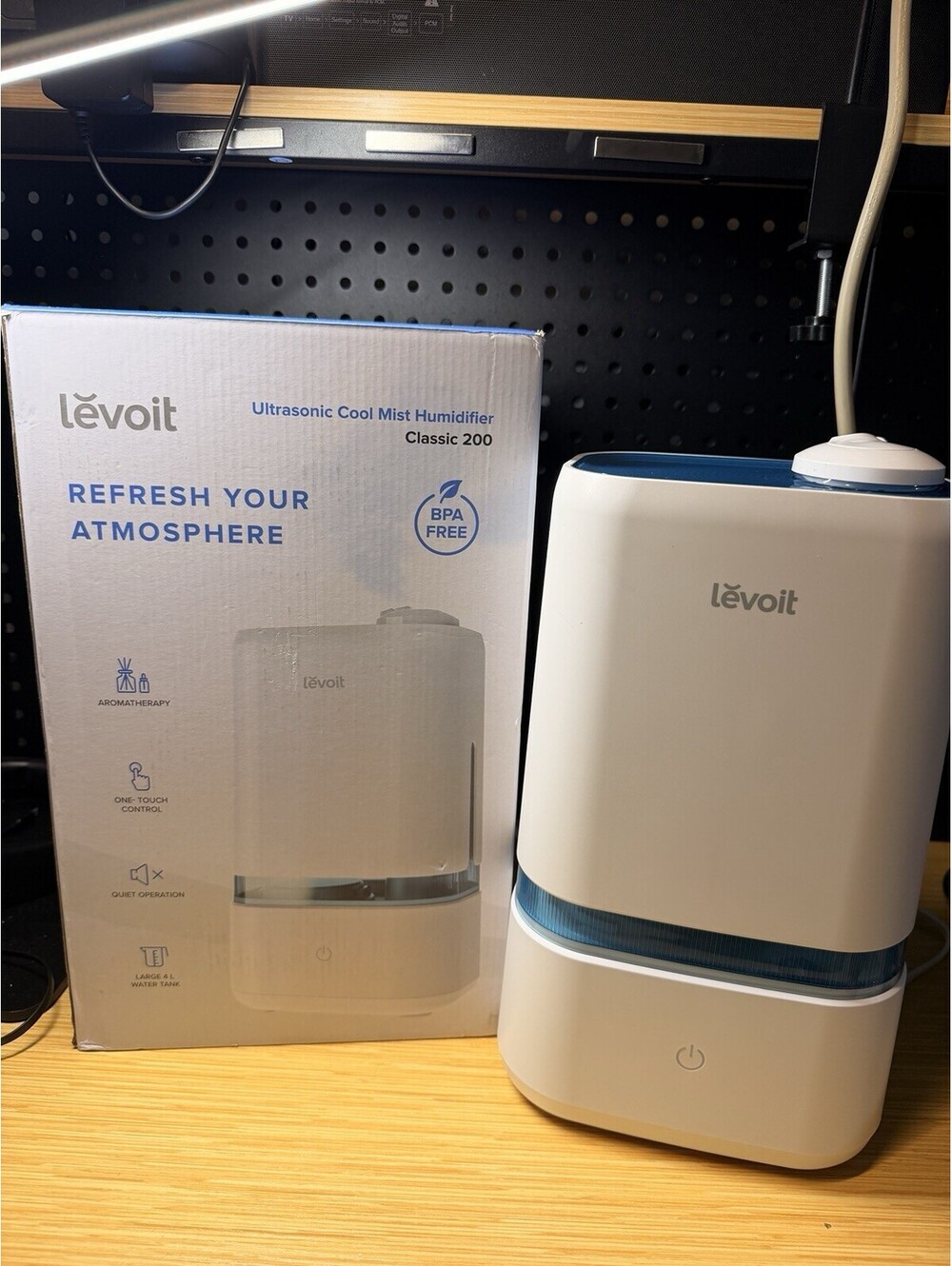 LEVOIT Classic 200  Ultrasonic Cool Mist Humidifier - White Classic 200